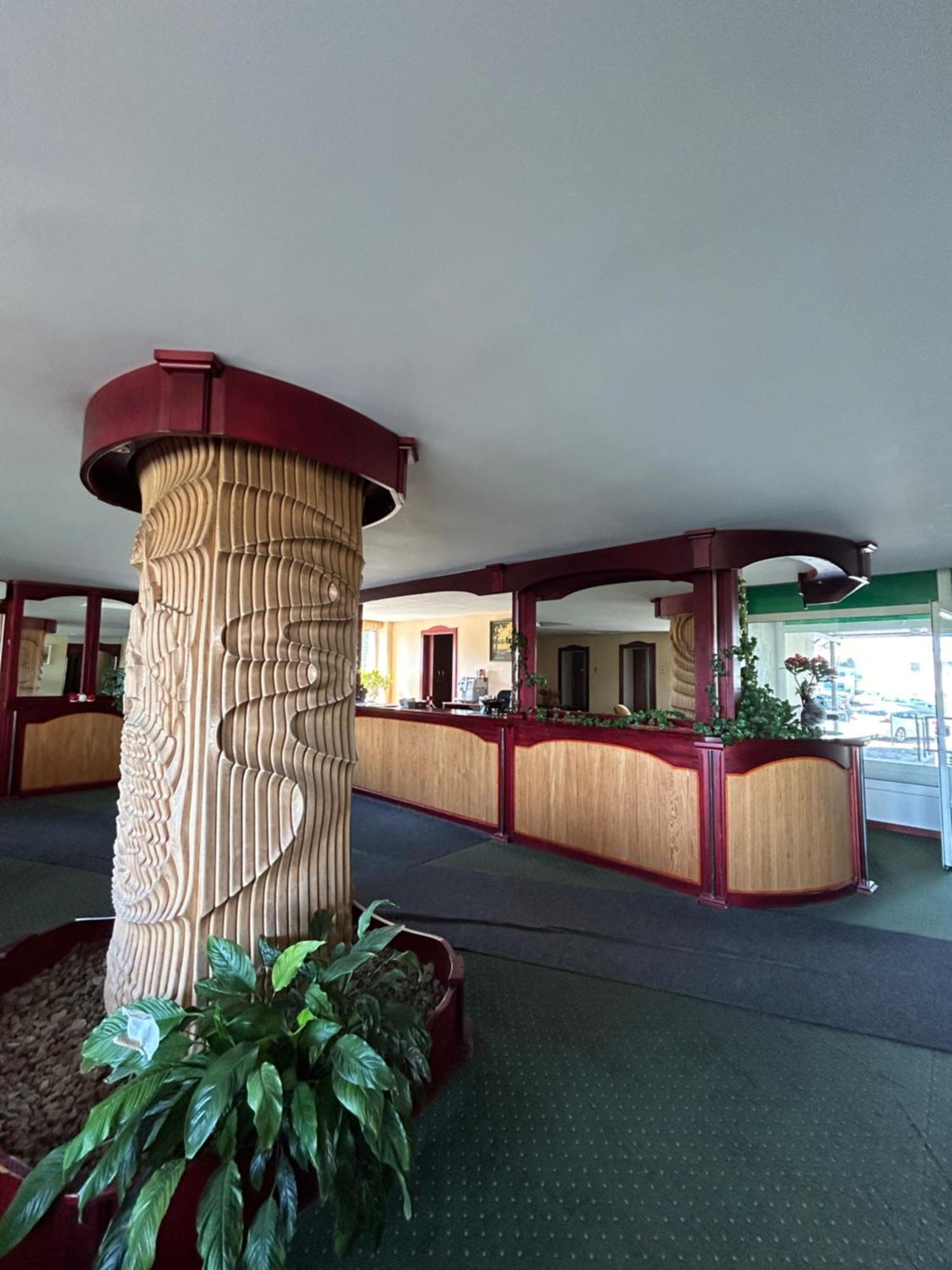 Hotel Талси Екстериор снимка