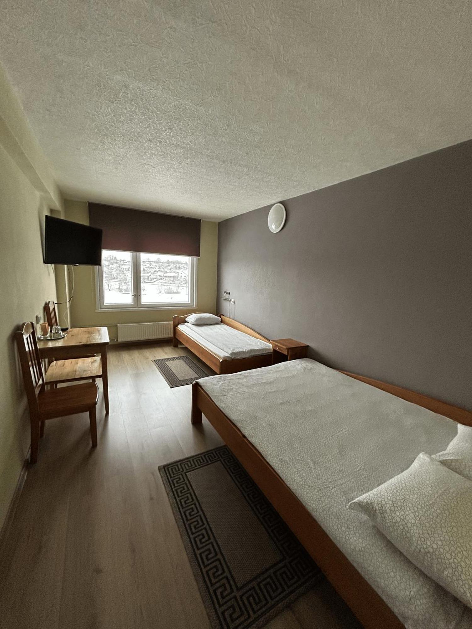 Hotel Талси Екстериор снимка