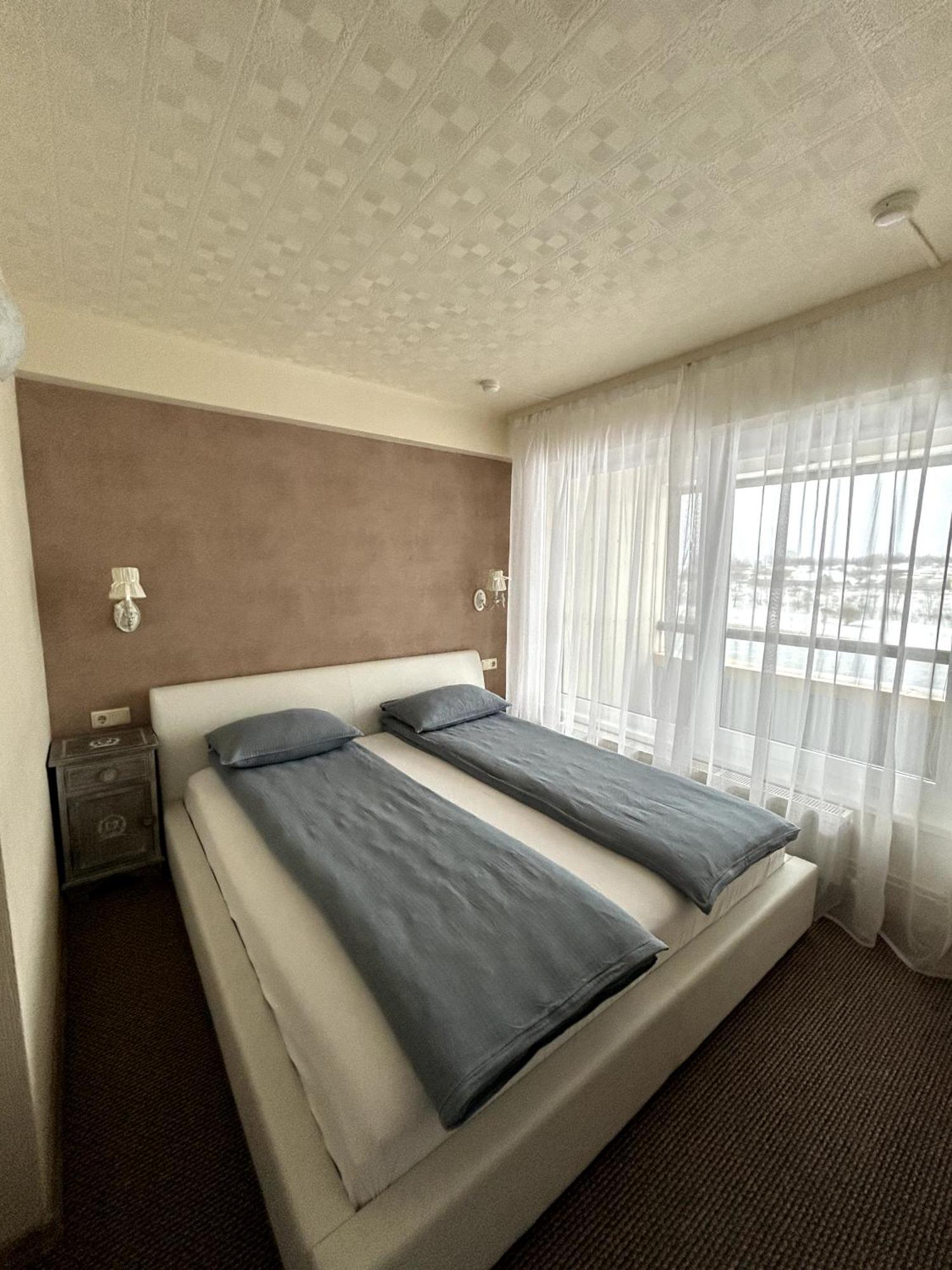 Hotel Талси Екстериор снимка